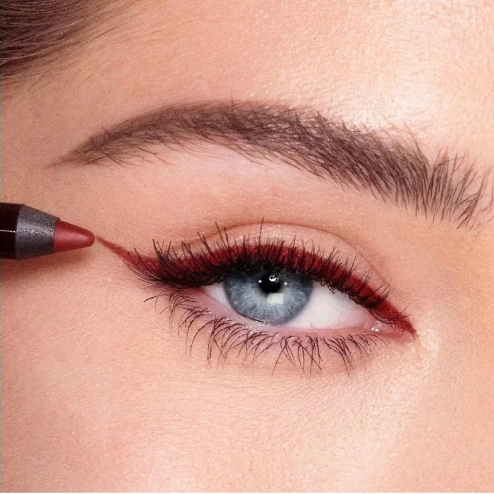 Charlotte Tilbury 🪢 NIB Walk of No Shame Eyeliner- Red/Brown